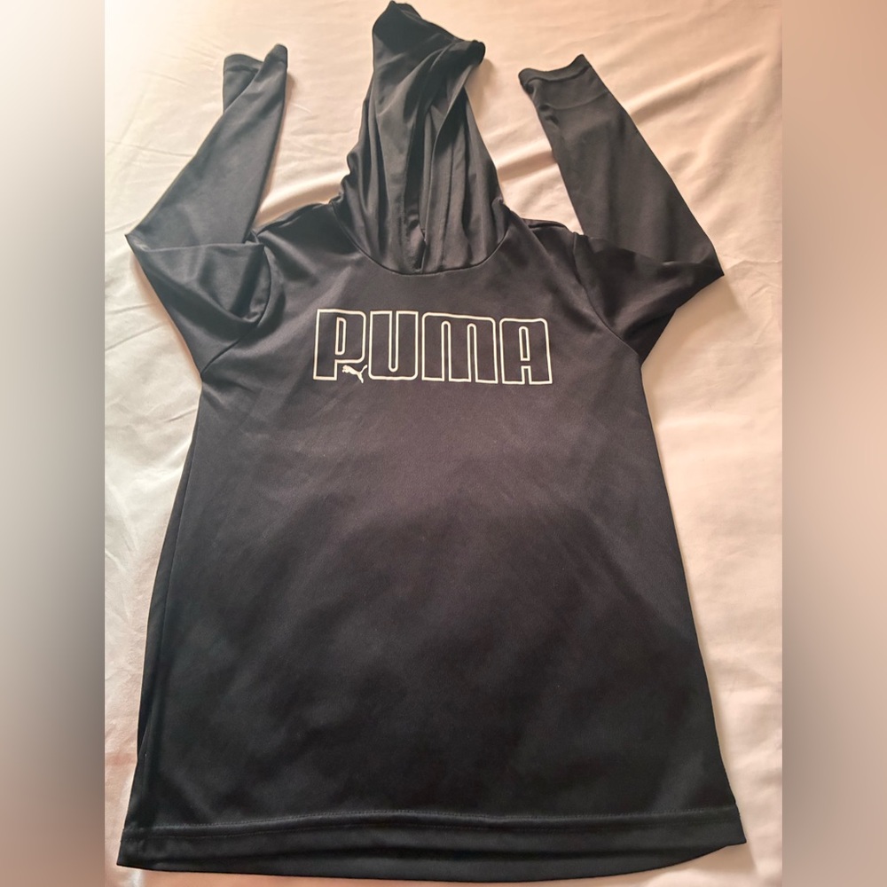 Used Puma black hoodie longsleeve jersey